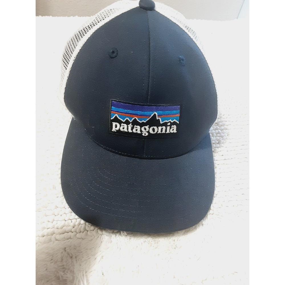 PATAGONIA Snapback Hat Cap Adjustable Black White Mesh Back